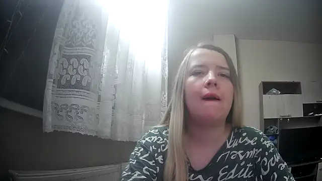 Snapshot of ViolaCandy chatting on October 23, 2025, 5:51 am ViolaCandy online show from October 23, 2025, 5:51 am