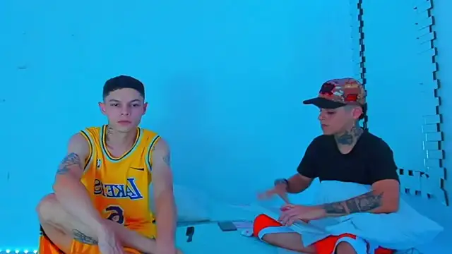 HOT boy2025 online show from January 20, 2025, 11:21 pm