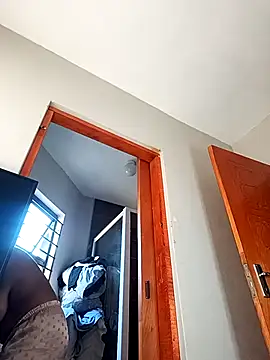 Mayo01  online show from October 22, 2025, 5:52 am