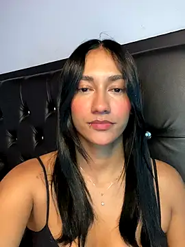 Snapshot of mailyreid chatting on September 13, 2025, 6:18 pm mailyreid online show from September 13, 2025, 6:18 pm