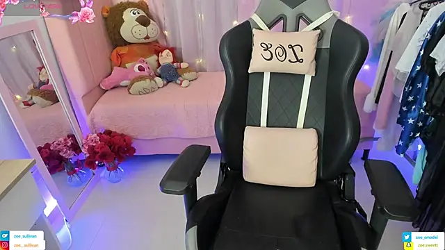 Snapshot of zoesullivan chatting on February 19, 2026, 10:00 am zoesullivan online show from February 19, 2026, 10:00 am