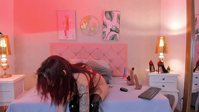 Ginger Violetta  online show from March 2, 2025, 7:34 pm