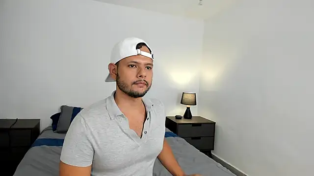 Snapshot of Nate_Ocean chatting on February 1, 2026, 3:16 am Nate Ocean online show from February 1, 2026, 3:16 am