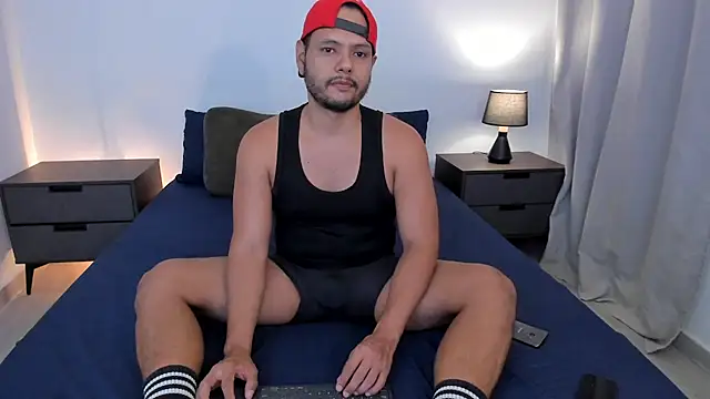 Snapshot of Nate_Ocean chatting on February 20, 2026, 1:57 am Nate Ocean online show from February 20, 2026, 1:57 am