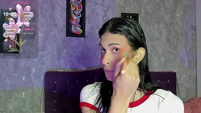 Snapshot of Mara_friendboy699 chatting on December 21, 2024, 8:00 pm Mara friendboy699 online show from December 21, 2024, 8:00 pm