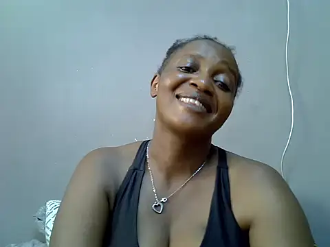 Snapshot of Hot_Caro chatting on January 4, 2025, 2:25 pm Hot Caro online show from January 4, 2025, 2:25 pm