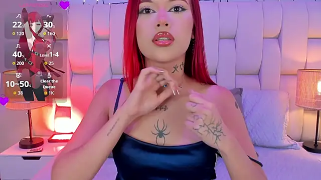 SkinnyFoxy online show from December 21, 2025, 8:05 pm