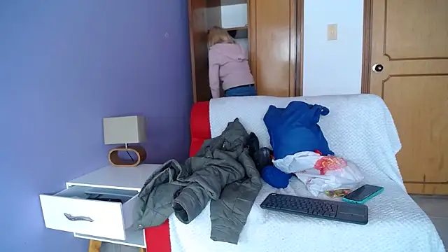 sophia ny online show from February 26, 2026, 12:59 pm