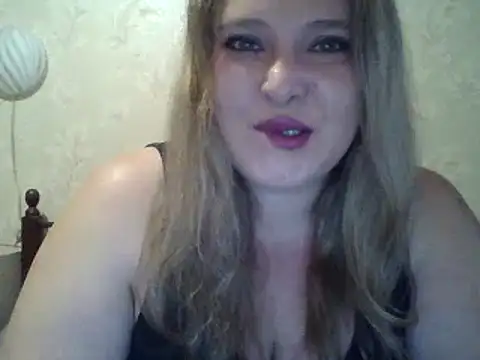 Snapshot of ParisMimi chatting on December 20, 2025, 7:37 am ParisMimi online show from December 20, 2025, 7:37 am