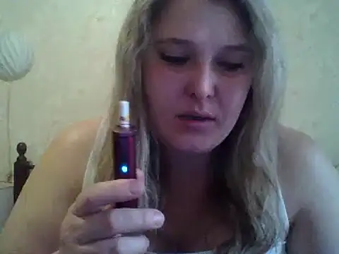 Snapshot of ParisMimi chatting on February 17, 2026, 9:17 am ParisMimi online show from February 17, 2026, 9:17 am