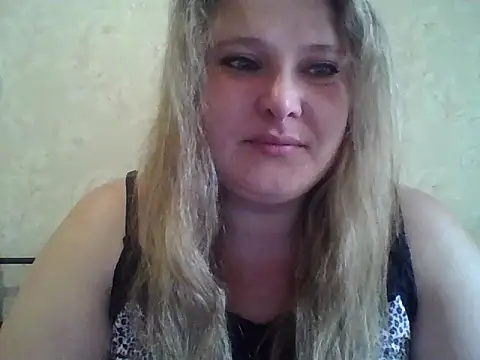 Snapshot of ParisMimi chatting on April 30, 2026, 9:04 am ParisMimi online show from April 30, 2026, 9:04 am