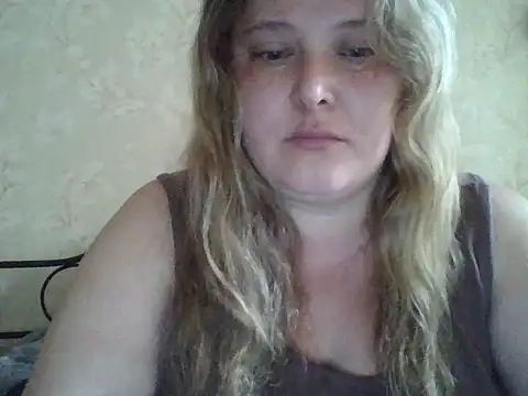 Snapshot of ParisMimi chatting on May 20, 2026, 7:36 am ParisMimi online show from May 20, 2026, 7:36 am