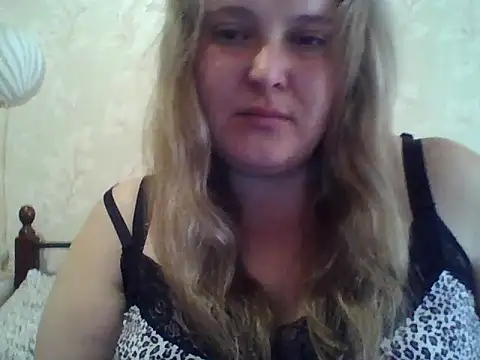 Snapshot of ParisMimi chatting on June 5, 2026, 8:31 am ParisMimi online show from June 5, 2026, 8:31 am