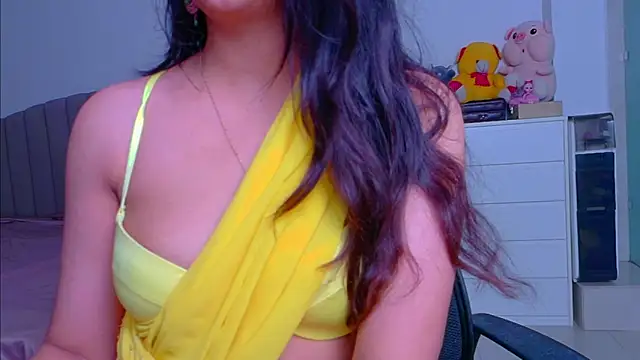 Snapshot of Aashika-Kaur chatting on November 29, 2025, 5:54 am Aashika-Kaur online show from November 29, 2025, 5:54 am