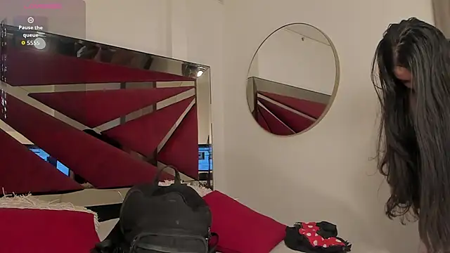 BarbaraKnox  online show from October 30, 2025, 11:49 pm