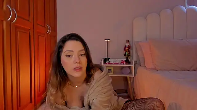 Snapshot of martinaaricci chatting on December 4, 2025, 2:15 pm martinaaricci online show from December 4, 2025, 2:15 pm