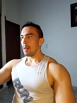 Snapshot of jhay-crux chatting on December 3, 2025, 10:30 pm jhay-crux online show from December 3, 2025, 10:30 pm