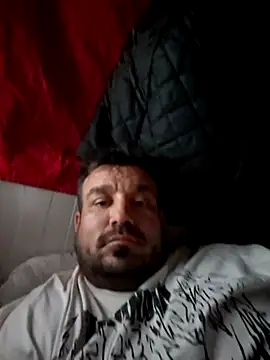 Futacisu online show from October 31, 2025, 9:49 pm