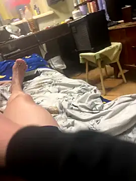 Ariel Ari online show from October 1, 2025, 1:00 am