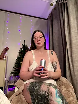 Snapshot of Sweetdee222x chatting on December 2, 2024, 10:45 pm Sweetdee222x online show from December 2, 2024, 10:45 pm