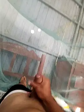 Snapshot of leyel00155 chatting on October 7, 2025, 12:02 pm leyel00155 online show from October 7, 2025, 12:02 pm