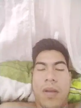 Snapshot of leyel00155 chatting on October 24, 2025, 4:42 am leyel00155 online show from October 24, 2025, 4:42 am