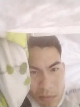 Snapshot of leyel00155 chatting on October 28, 2025, 11:47 am leyel00155 online show from October 28, 2025, 11:47 am