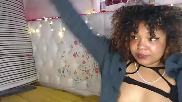 Snapshot of abbysuggar_ chatting on February 14, 2025, 11:42 am abbysuggar online show from February 14, 2025, 11:42 am