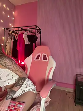 Snapshot of Jasmine_urPrincess chatting on February 6, 2026, 9:56 am Jasmine urPrincess online show from February 6, 2026, 9:56 am