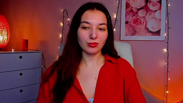 Snapshot of Meagn_Extasy chatting on February 5, 2025, 6:04 pm Meagn Extasy online show from February 5, 2025, 6:04 pm