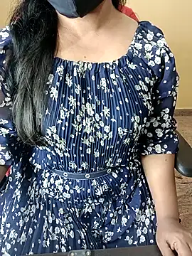 Snapshot of Adwithaa chatting on February 4, 2026, 5:13 am Adwithaa online show from February 4, 2026, 5:13 am