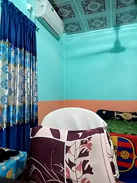 Snapshot of zakly69 chatting on March 10, 2025, 8:56 pm zakly69 online show from March 10, 2025, 8:56 pm