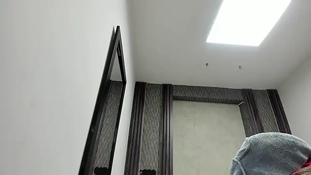 selene red  online show from March 11, 2026, 12:38 am