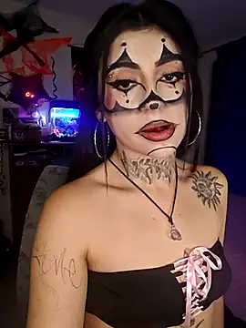 Snapshot of Bonnye_star chatting on October 29, 2025, 4:37 am Bonnye star online show from October 29, 2025, 4:37 am