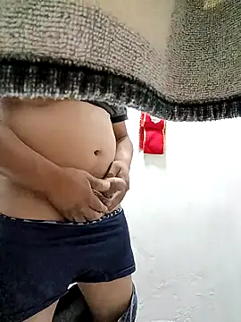 Snapshot of Riatatuil chatting on September 18, 2025, 11:56 am Riatatuil online show from September 18, 2025, 11:56 am