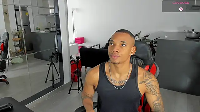 Snapshot of TROYWESLY- chatting on February 15, 2026, 9:00 pm TROYWESLY- online show from February 15, 2026, 9:00 pm