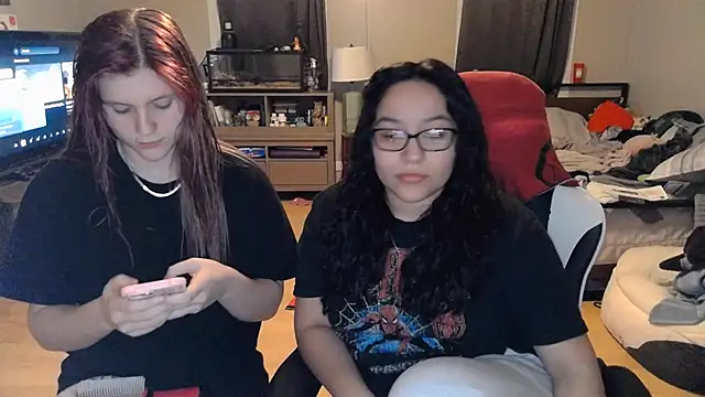 Elliewgfs online show from February 6, 2025, 1:49 am