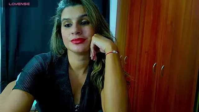 Snapshot of dalila_sexxx chatting on March 5, 2025, 3:18 am dalila sexxx online show from March 5, 2025, 3:18 am