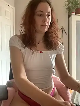 Littlelolo60 online show from March 7, 2025, 10:56 am