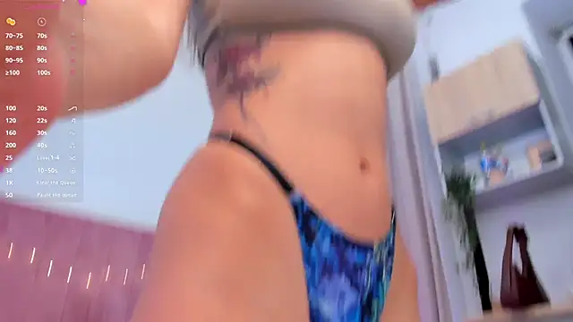 AprilWong online show from January 8, 2025, 9:21 am