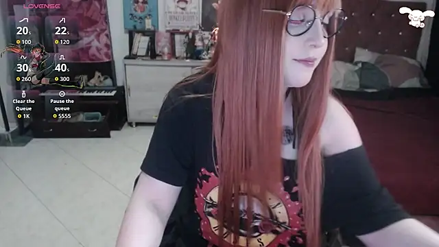 Avril2001 online show from November 27, 2025, 4:03 am