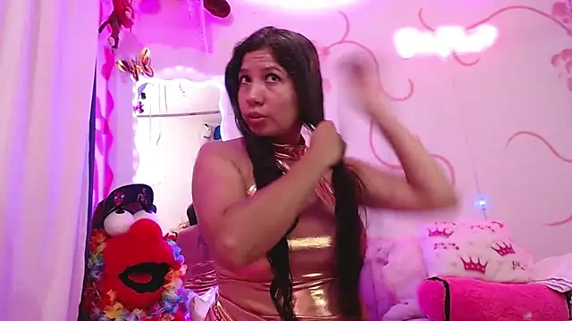 Snapshot of dainaflowers chatting on February 3, 2026, 4:10 am dainaflowers online show from February 3, 2026, 4:10 am