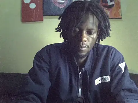 Delicious-D online show from November 30, 2025, 7:07 pm