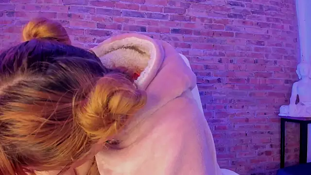 Sweet Namii online show from January 28, 2025, 7:11 am