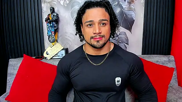 Snapshot of MikeEstevess chatting on January 12, 2026, 1:11 am MikeEstevess online show from January 12, 2026, 1:11 am