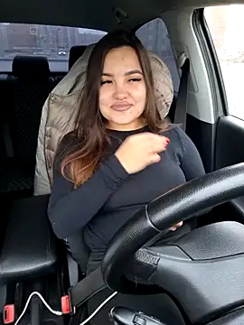 stacy stoone online show from February 1, 2025, 9:43 am