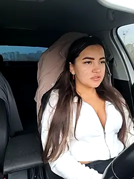 stacy stoone online show from October 26, 2025, 8:09 am