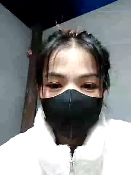Snapshot of tara_0000 chatting on January 3, 2025, 2:32 am tara 0000 online show from January 3, 2025, 2:32 am