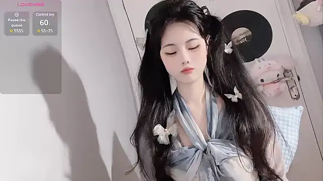 Qedgjwyz1 online show from March 20, 2025, 3:34 am