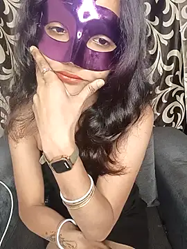 Snapshot of REVA_DARLING chatting on November 29, 2025, 12:52 pm REVA DARLING online show from November 29, 2025, 12:52 pm